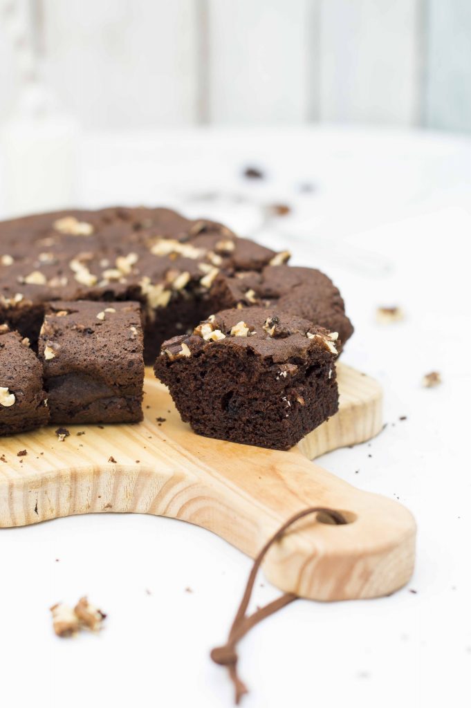 Brownie de chocolate con nueces auténtico americano