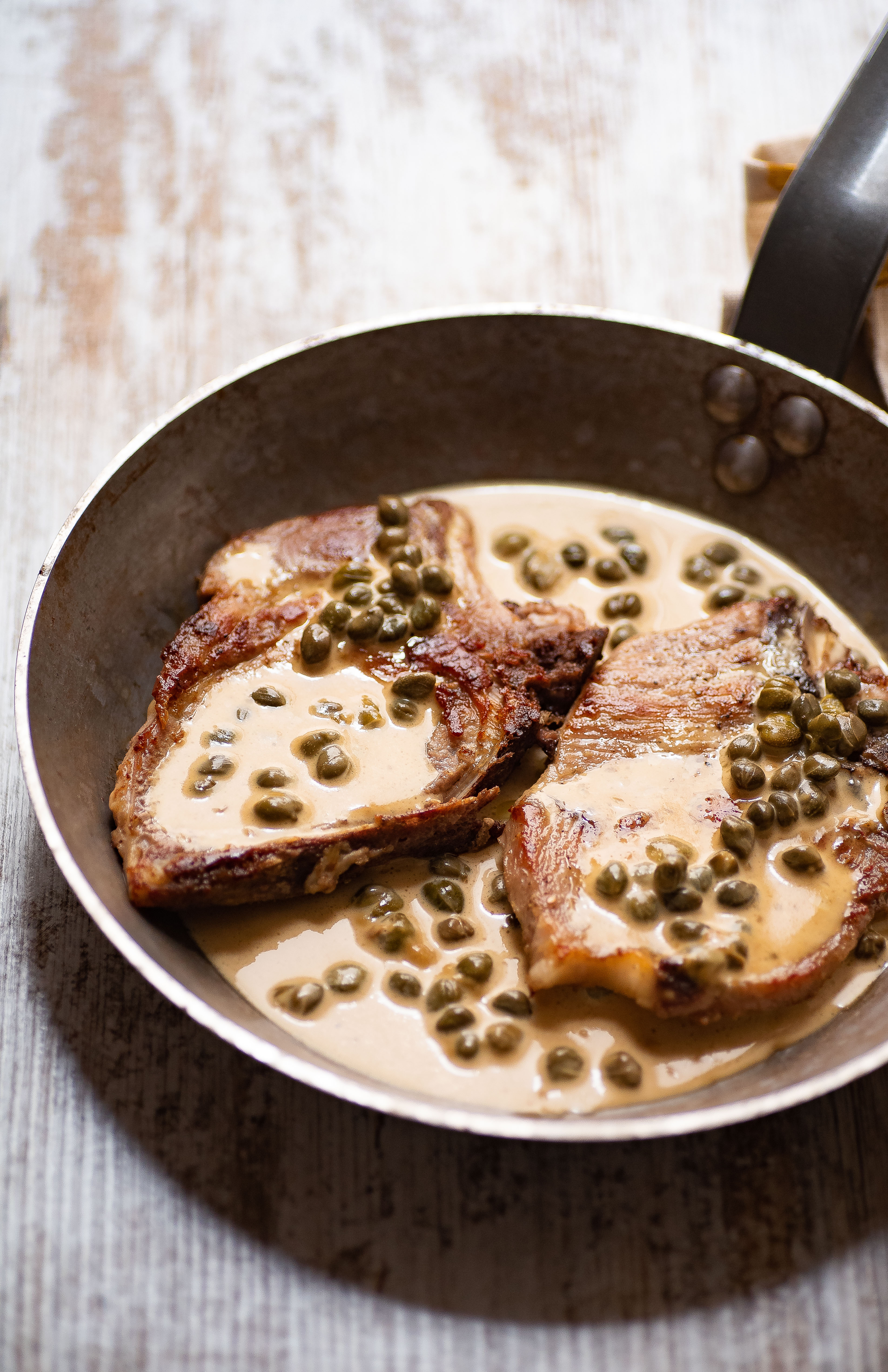 chuleta de cerdo salsa de mostaza